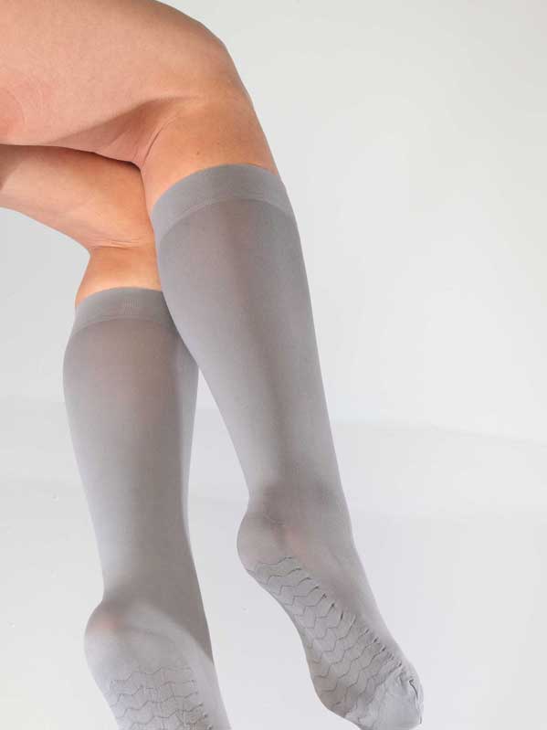Mite Love Teni Göstermeyen Mikro 70 Dizaltı Çorap Gri